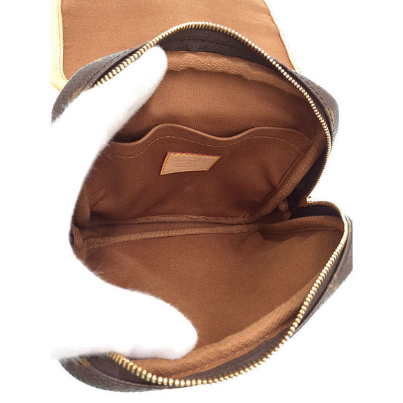 Louis Vuitton Bosphore Waist Bag Bum Monogram - Picture 3 of 8